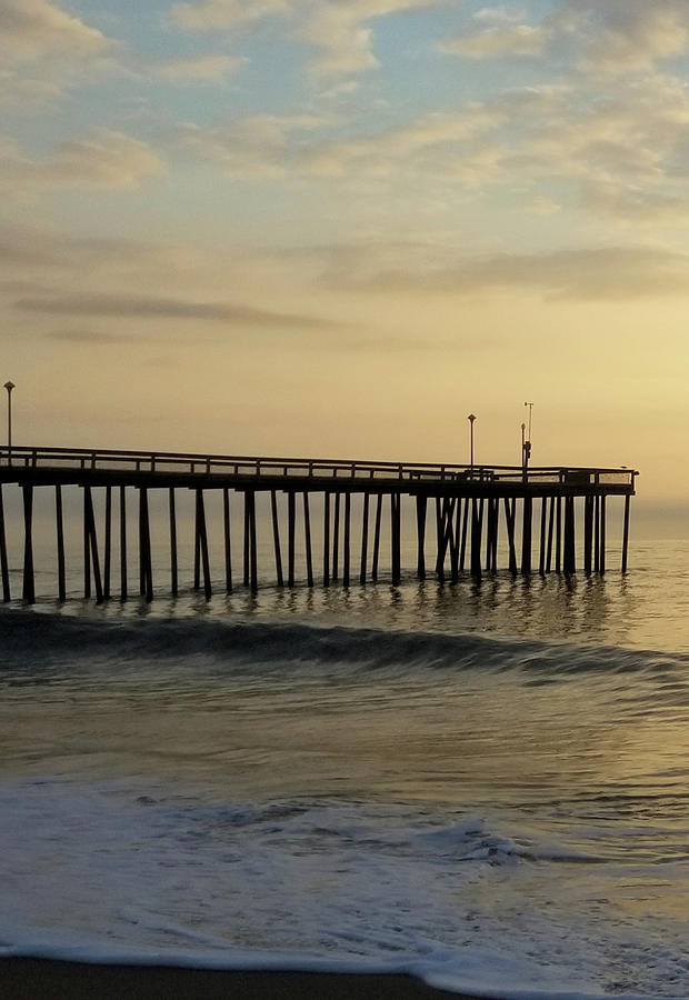 Daybreak Over The Ocean 1 Photograph by Robert Banach