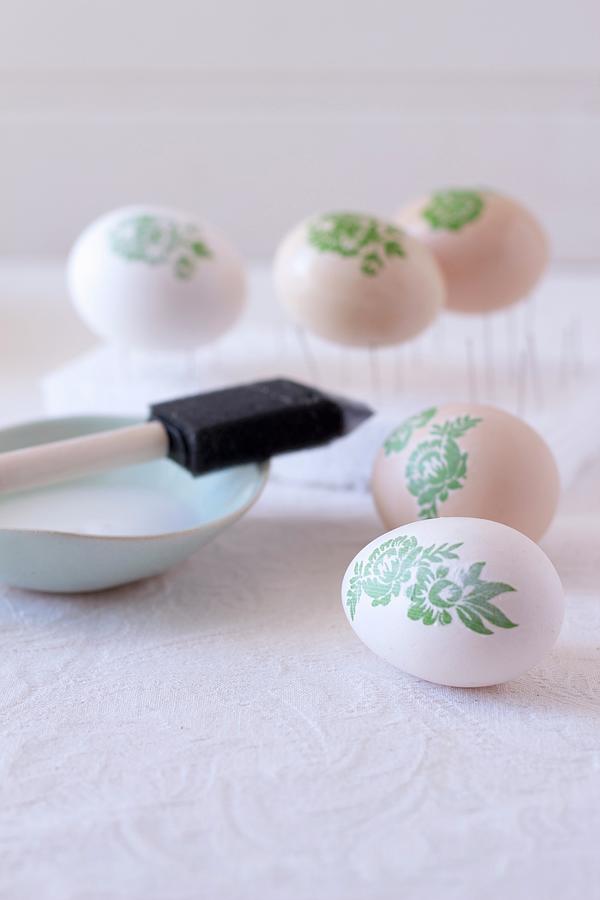 Decorating Easter Eggs With Botanical Patterns Using Decoupage