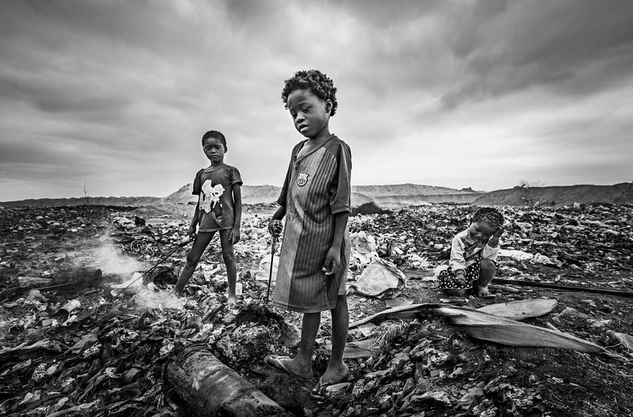 Children Photograph - Defeated by Joo Coelho