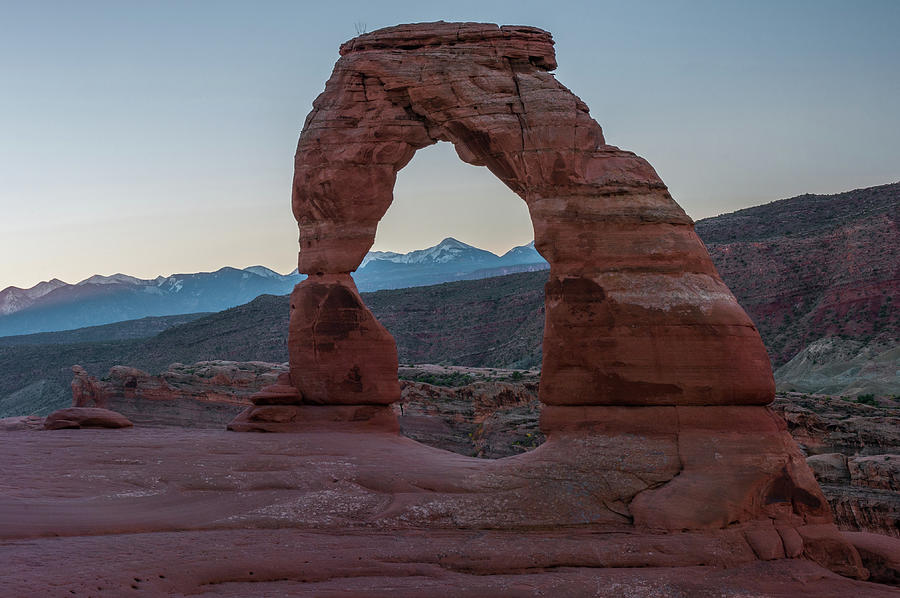 Delicate Arch - 9829 Photograph by Jerry Owens