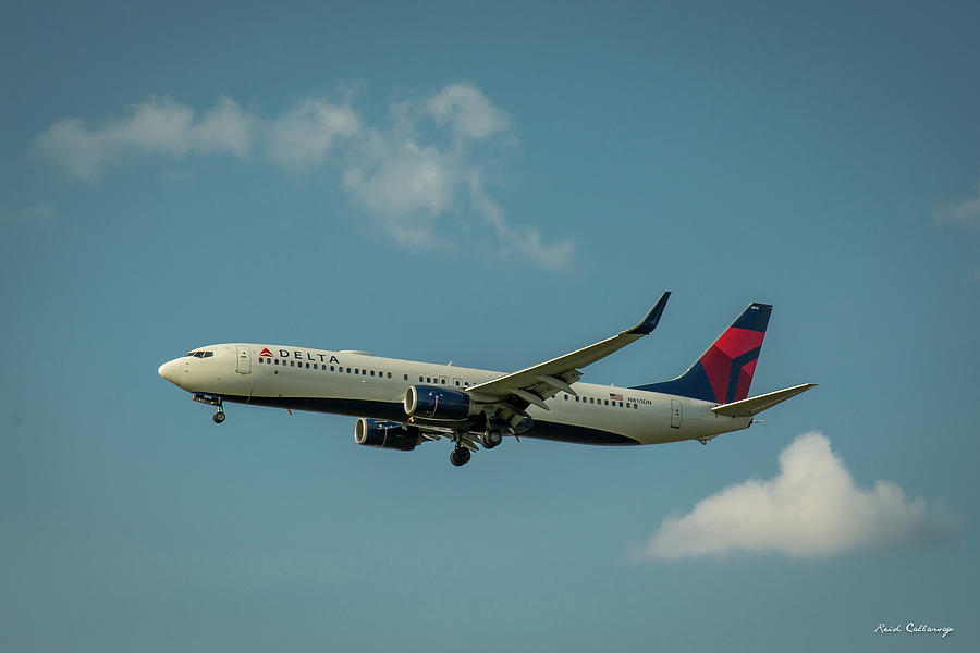 Delta Jet N810DN Boeing 737 Landing Hartsfield Jackson Atlanta International Airport Art by Reid Callaway Delta Jet N810DN Boeing 737 Landing Hartsfield Jackson Atlanta International Airport Art by Reid Callaway