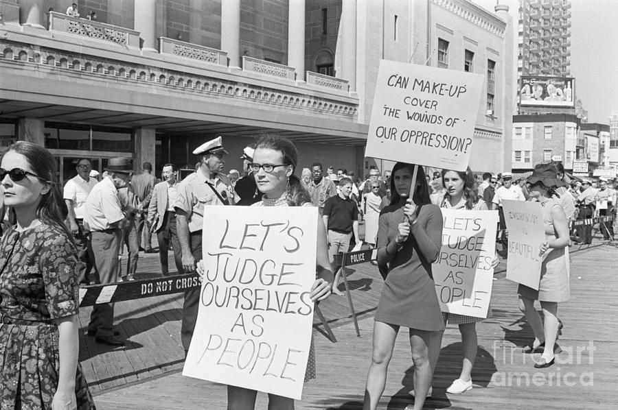 Demonstrators At The Miss America Photograph by Bettmann