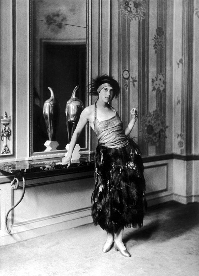 Denise Poiret In 1919 Photograph by Keystone-france