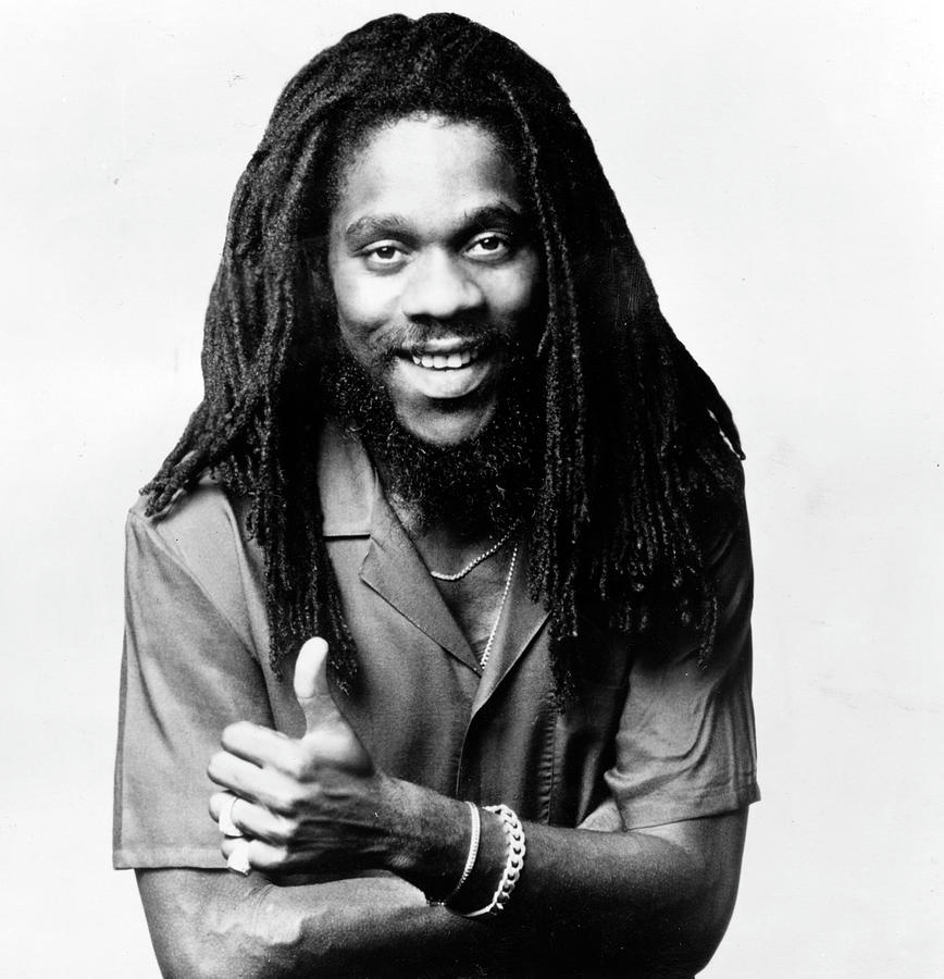 Black And White Photograph - Dennis Brown by Afro Newspaper/gado