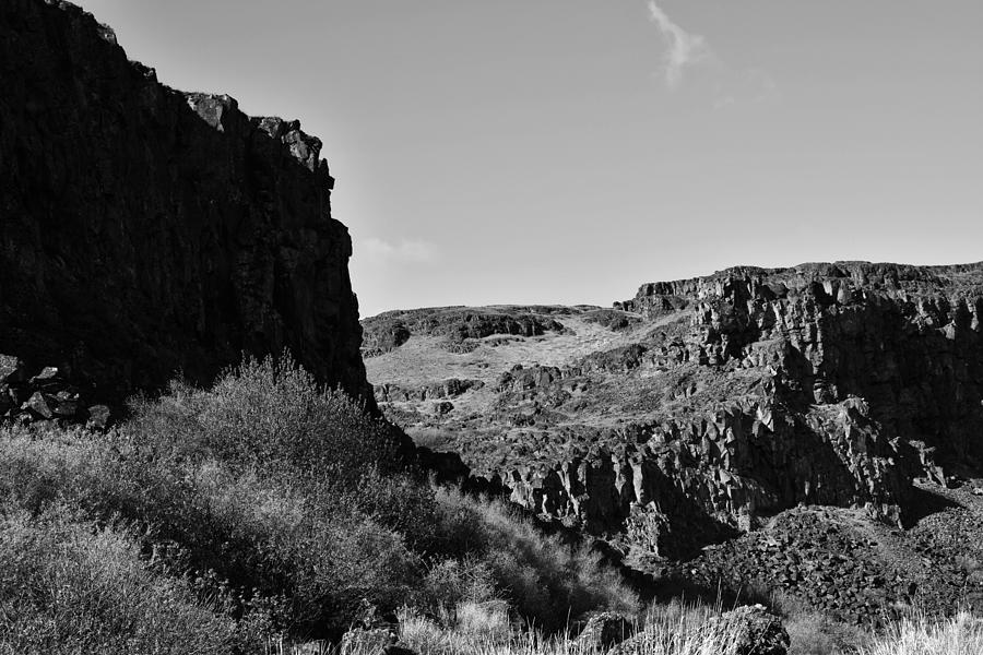 Desert Cliffs Photograph by Lkb Art And Photography - Pixels