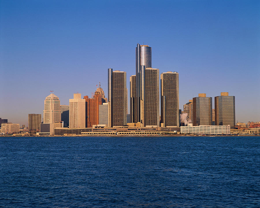 Detroit Buildings On The Water Photograph by Visionsofamerica/joe Sohm