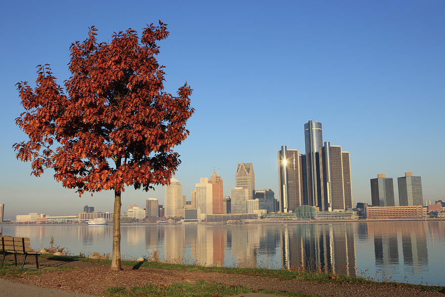 Detroit, Michigan Photograph by Jumper