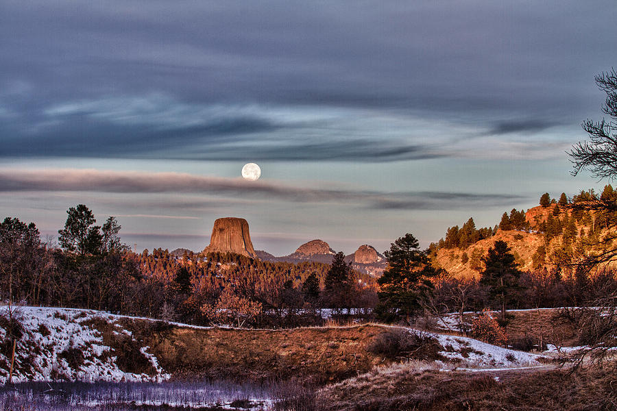 Devils Tower and Missouri Buttes from Lytle Creek Photograph by David M ...