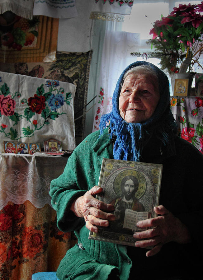 Devout Old Woman Photograph by Garik