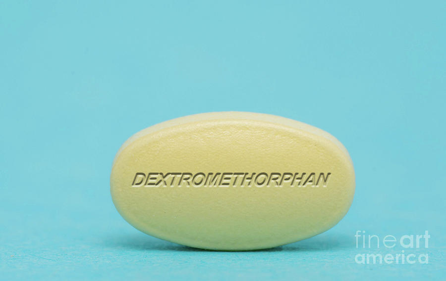 dextromethorphan-pill-wladimir-bulgarscience-photo-library.jpg