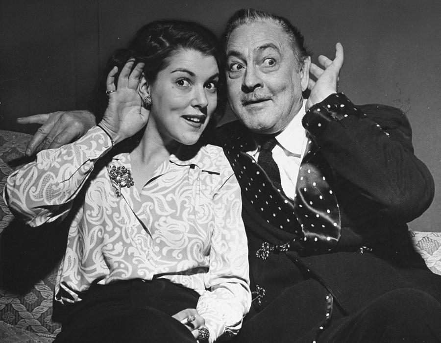 Black And White Photograph - Diana Barrymore;John Barrymore by Eliot Elisofon