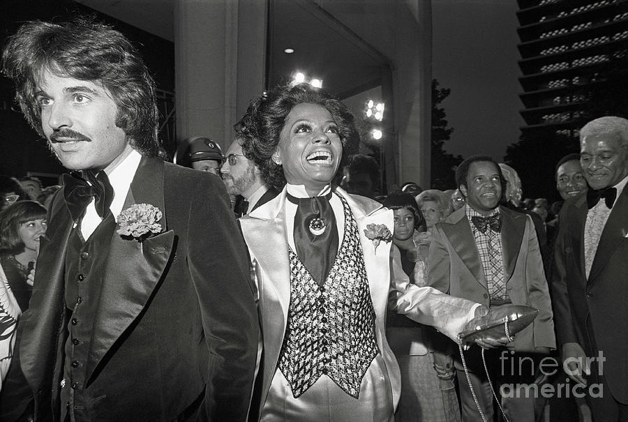 Diana Ross And Robert Ellis Arriving Photograph by Bettmann