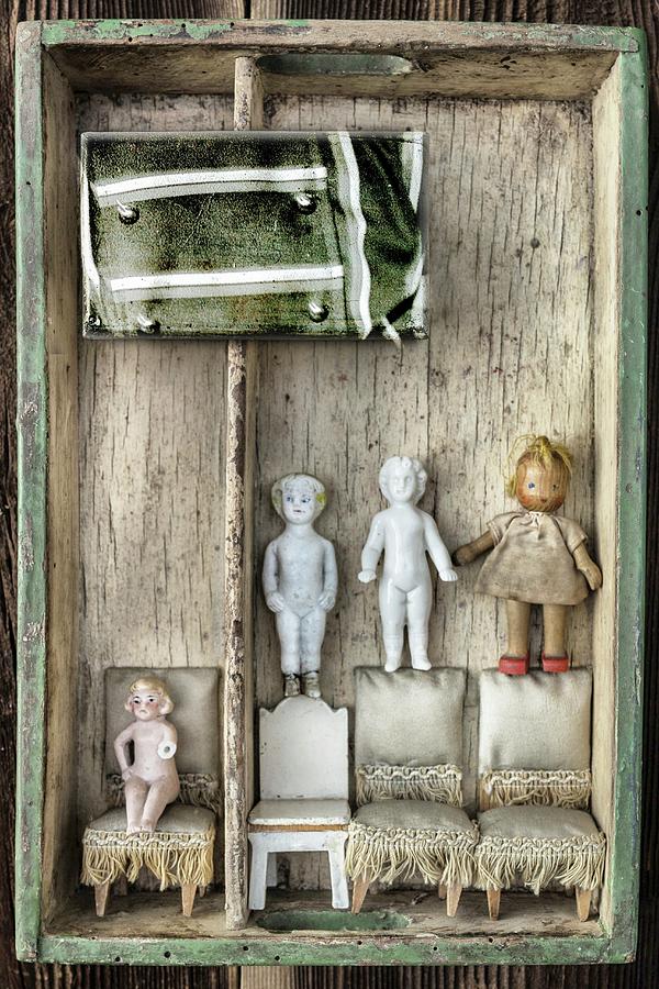Dolls And Dolls Furniture In Vintage Crate Photograph by Elisabeth Von Plnitz-eisfeld
