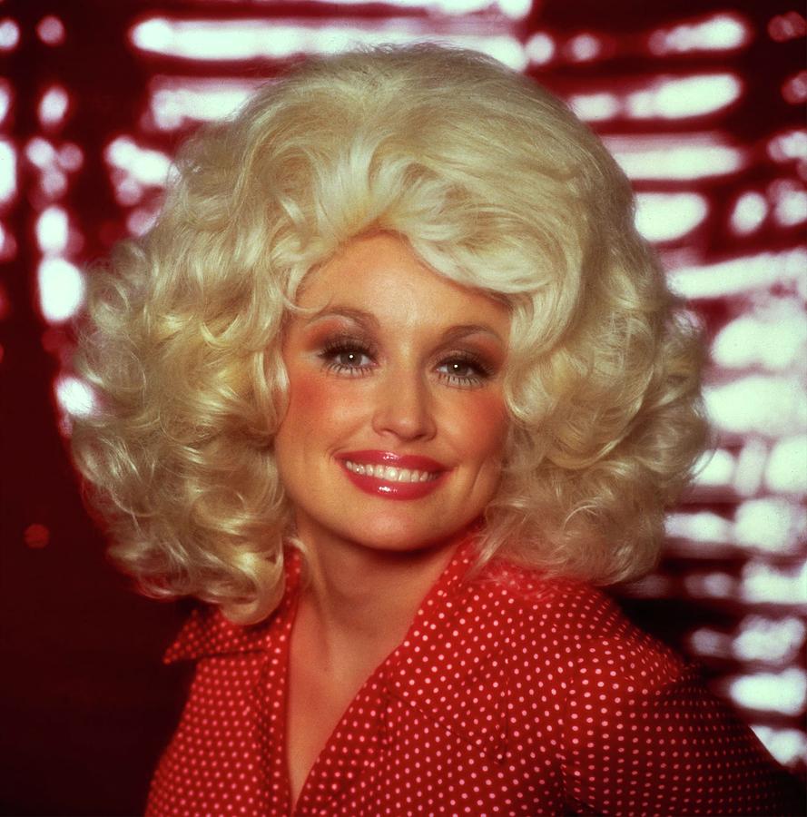 DOLLY PARTON in BEST LITTLE WHOREHOUSE IN TEXAS -1982-. Photograph by Album