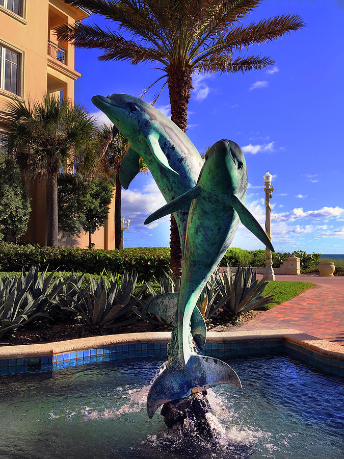 Dolphin Fountain by Carlos Diaz Dolphin Fountain by Carlos Diaz
