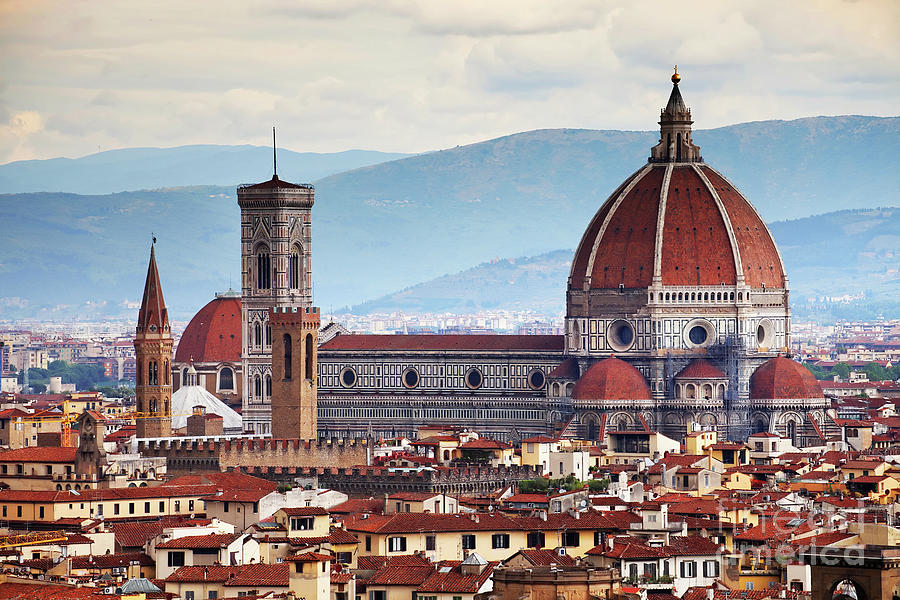 Dome Of Florence Against Cloudy Sky by Sorin Rechitan / Eyeem