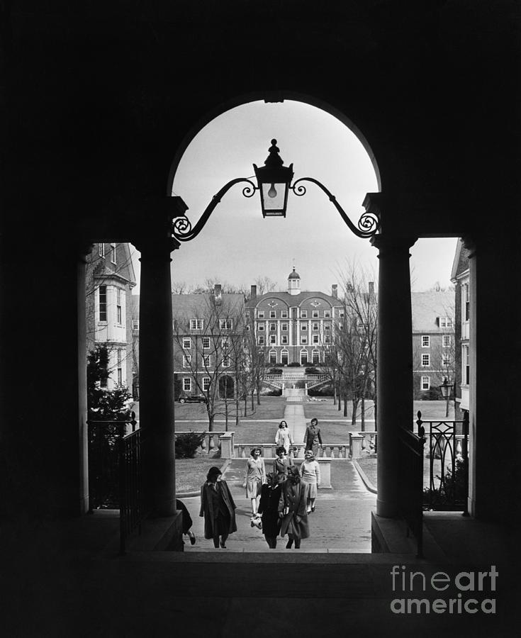 Dormitory Entrance At Smith College Photograph by Bettmann