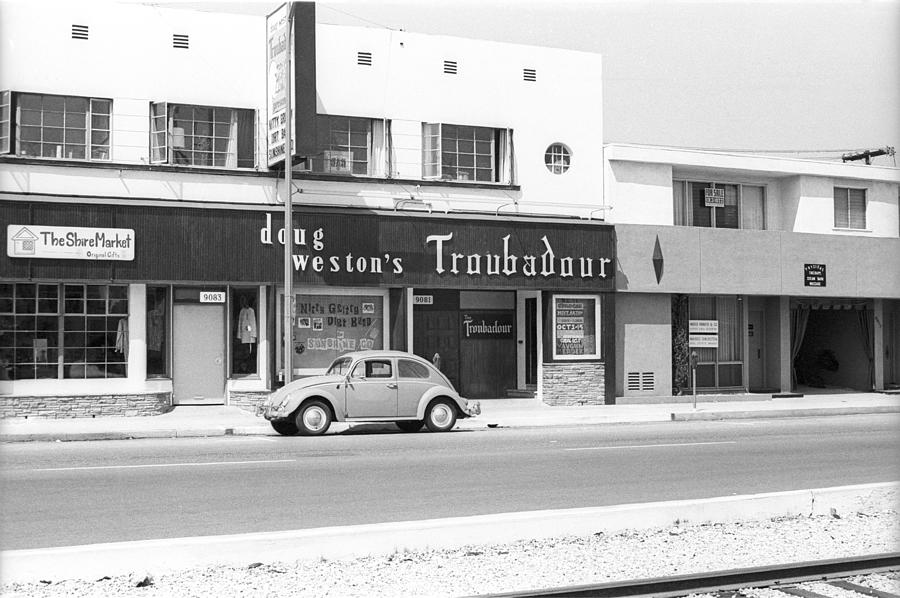 Doug Westons Troubadour Photograph by Michael Ochs Archives