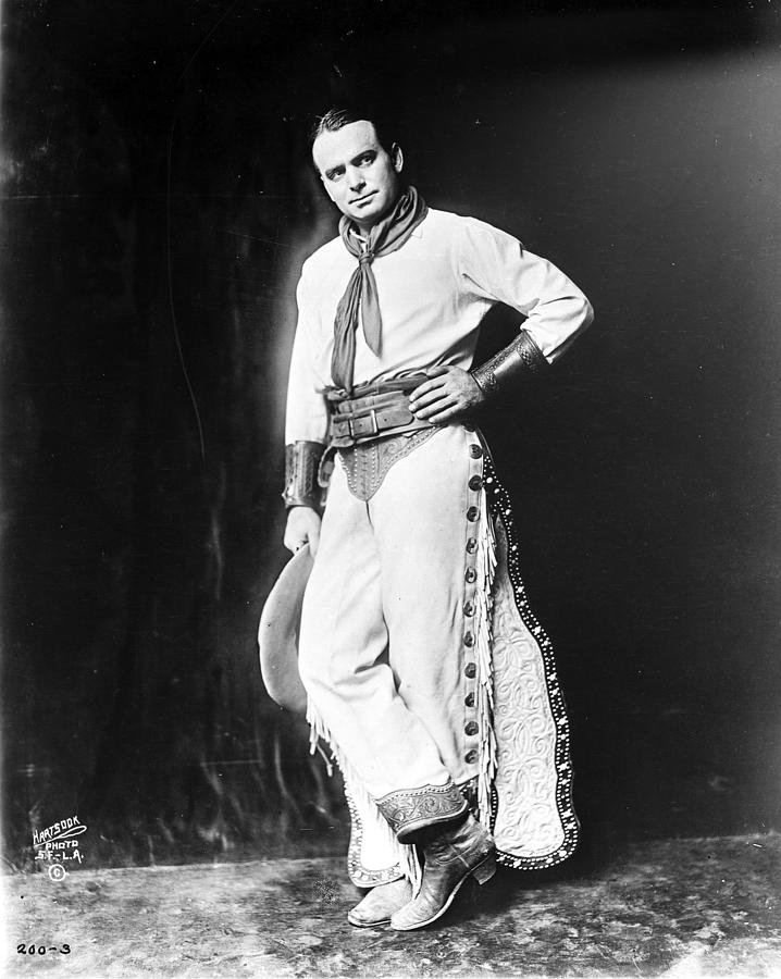 Douglas Fairbanks Sr Photograph by Movie Star News - Fine Art America