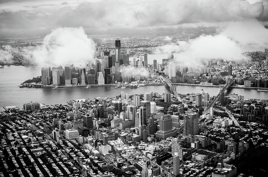 Downtown Manhattan New York Photograph by Ferrantraite
