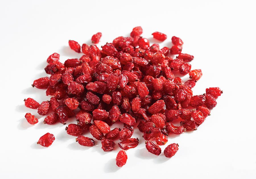 Dried Barberries Photograph by Teubner Foodfoto