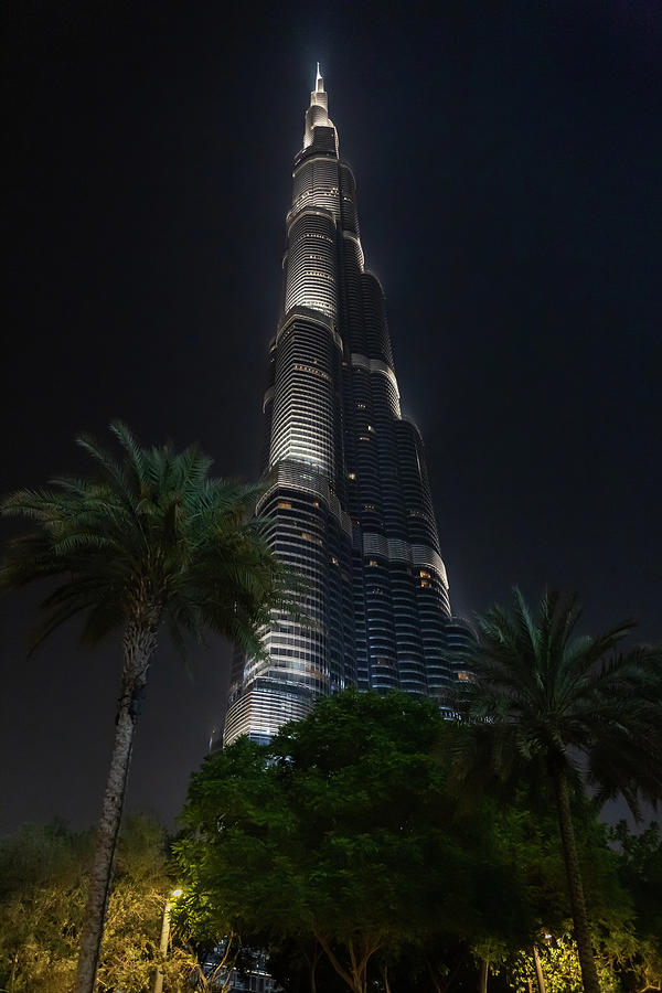 Dubai - Burj Khalifa Photograph by Sam Garcia