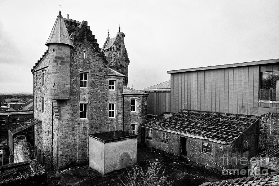 dungannon-old-ric-ruc-police-station-barracks-dungannon-county-tyrone