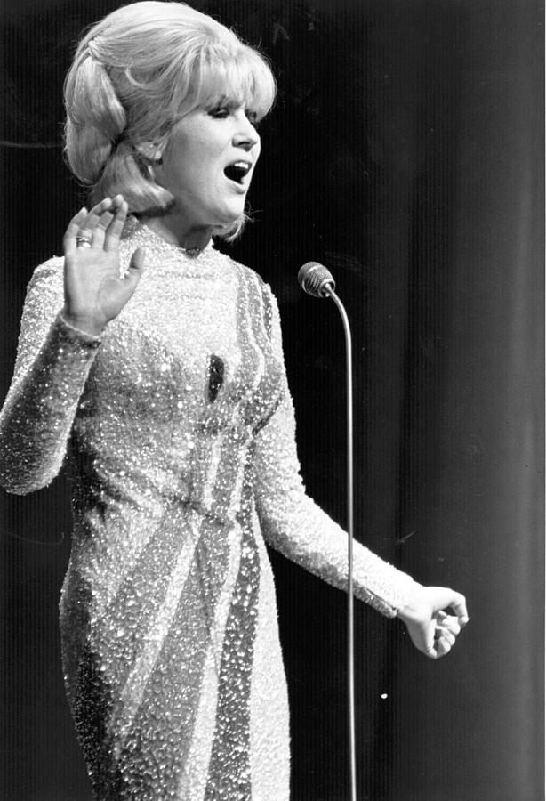 Dusty Springfield Photograph by Central Press