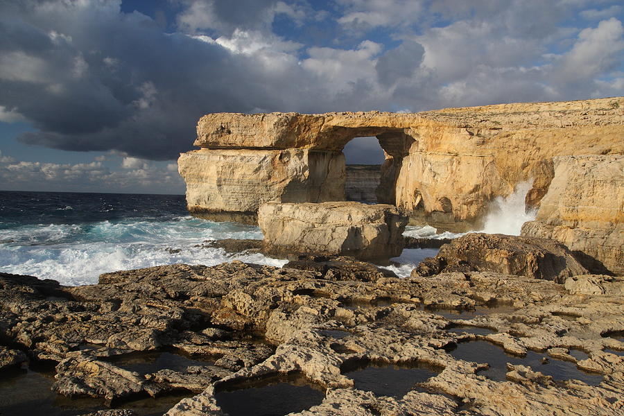 Dwejra Point, Gozo Photograph by Yeowatzup