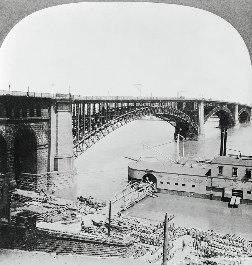 Eads Bridge In St. Louis Photograph by Bettmann