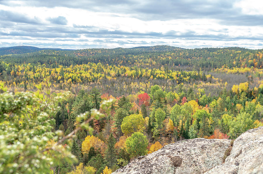 Eagles Nest Lookout 7 Photograph by Bob Corson | Fine Art America