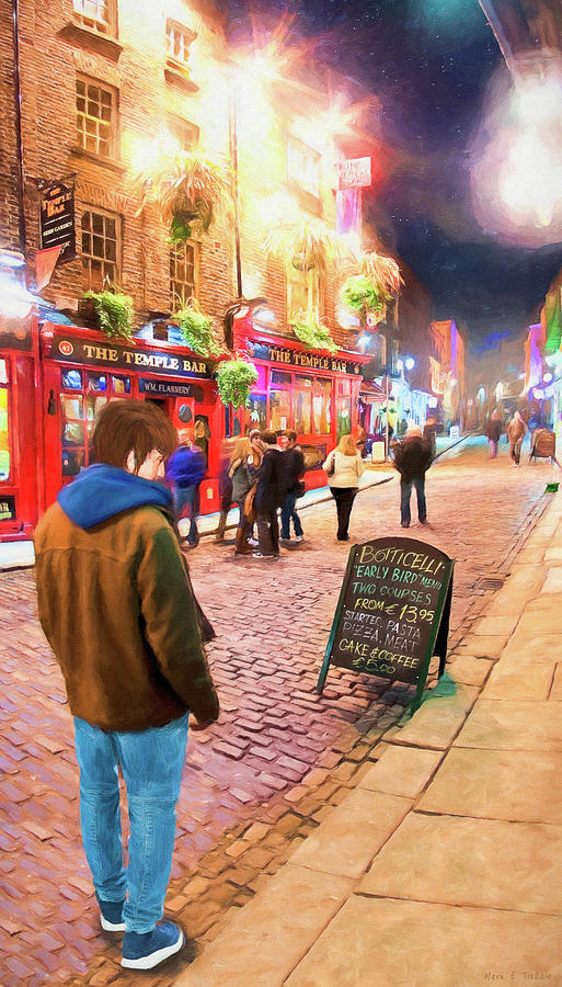 Early Bird Special in Dublins Temple Bar Photograph by Mark Tisdale
