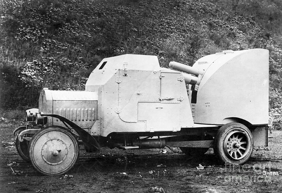 Early German Car With Gun Attachment Photograph by Bettmann