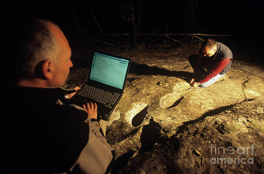 Early Human Footprints Photograph by Pasquale Sorrentino/science Photo Library