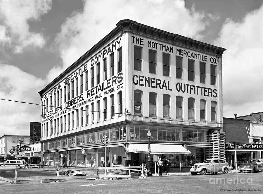 EARTHQUAKE MOTTMAN BLDG, APRIL 1949 by Merle Junk EARTHQUAKE MOTTMAN BLDG, APRIL 1949 by Merle Junk