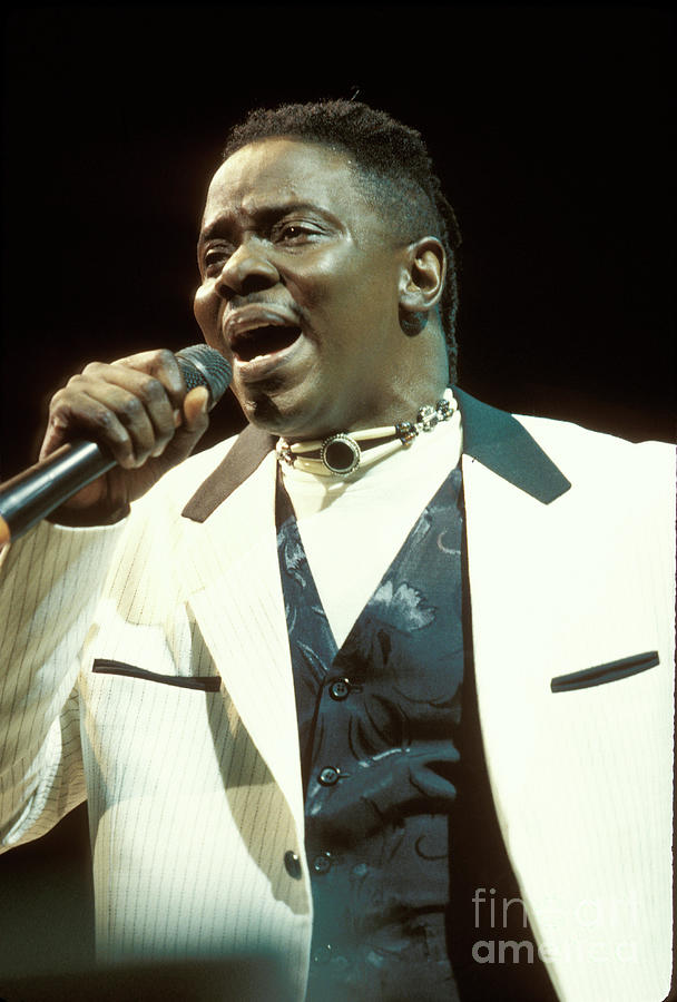 Musician Photograph - Philip Bailey - Earth, Wind and Fire  #4 by Concert Photos
