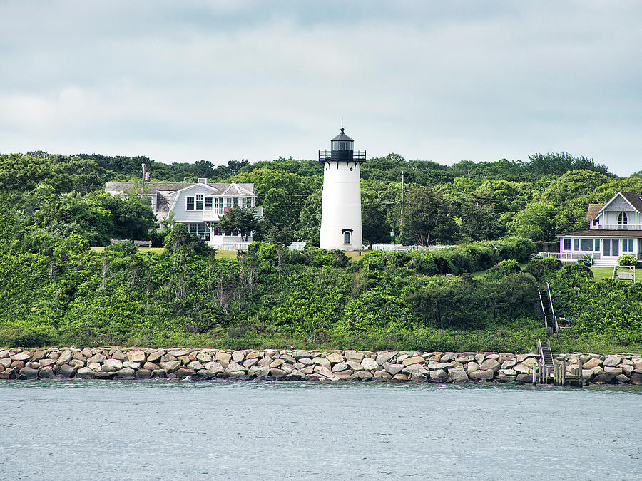 East Chop Lighthouse - Martha's Vineyard Photograph by Brendan Reals ...