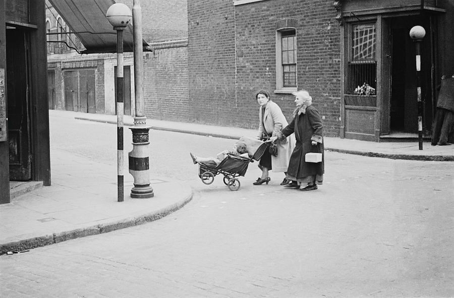 East End At War Photograph by Bert Hardy