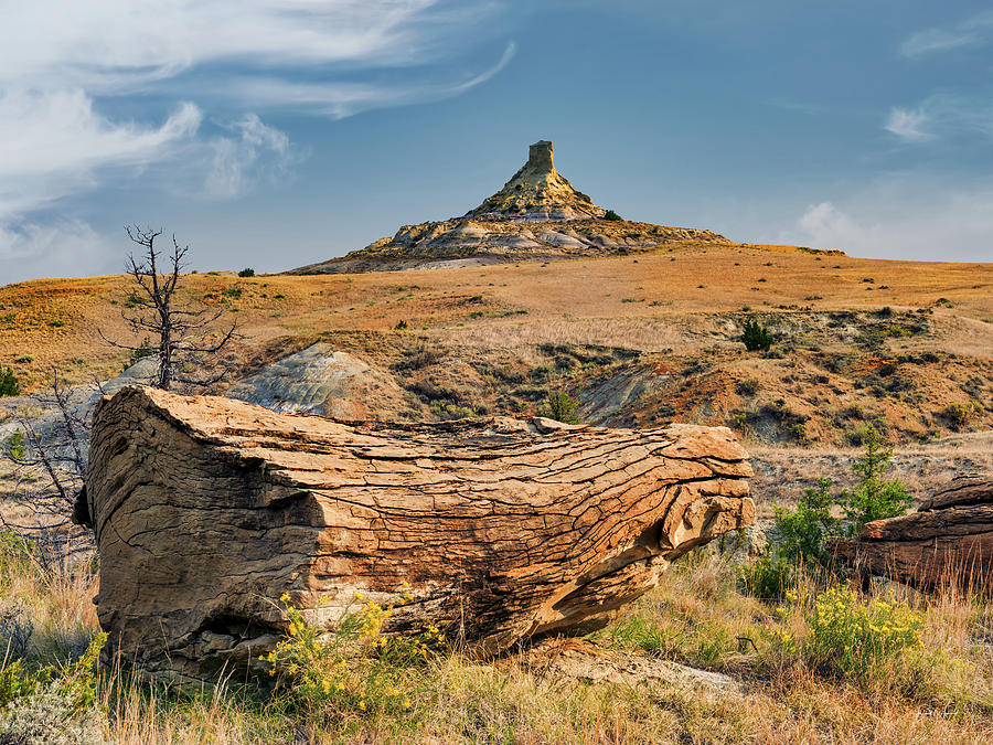 Nature Photograph - East Montana Badlands by Leland D Howard