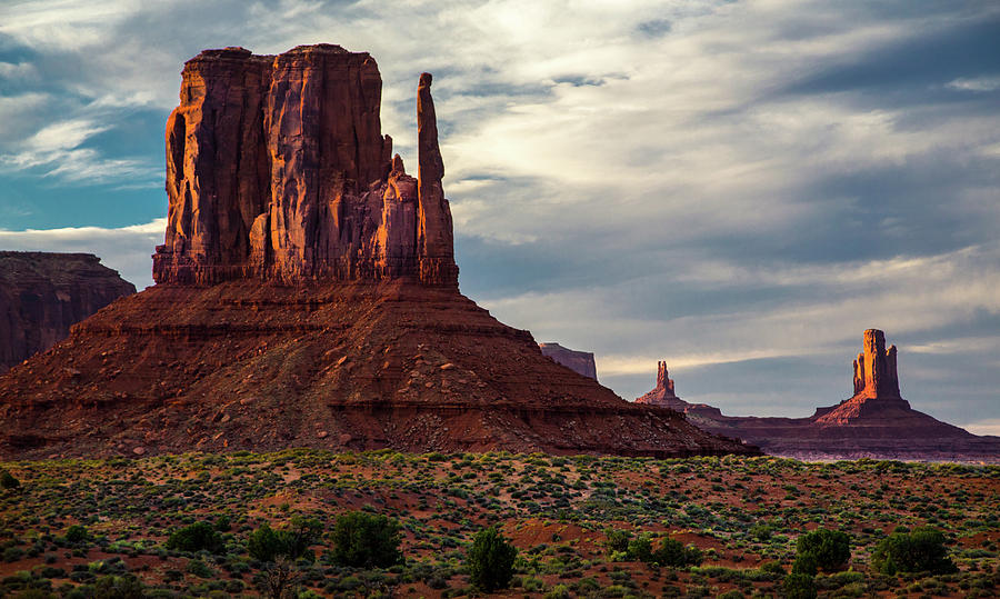 Eastern MItten Butte Photograph by Levin Rodriguez