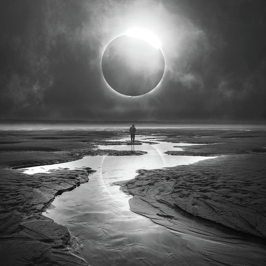 Nature Digital Art - Eclipse by Zoltan Toth
