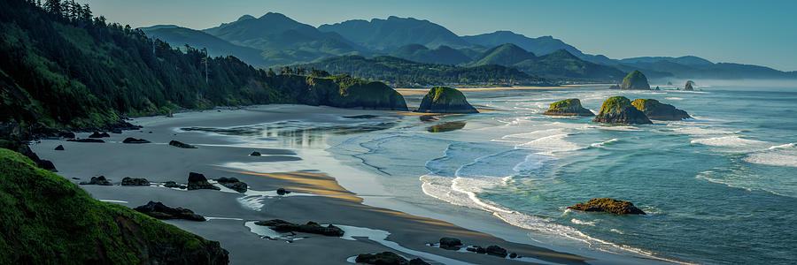 Beach Photograph - Ecola Morning Seascape by Don Schwartz
