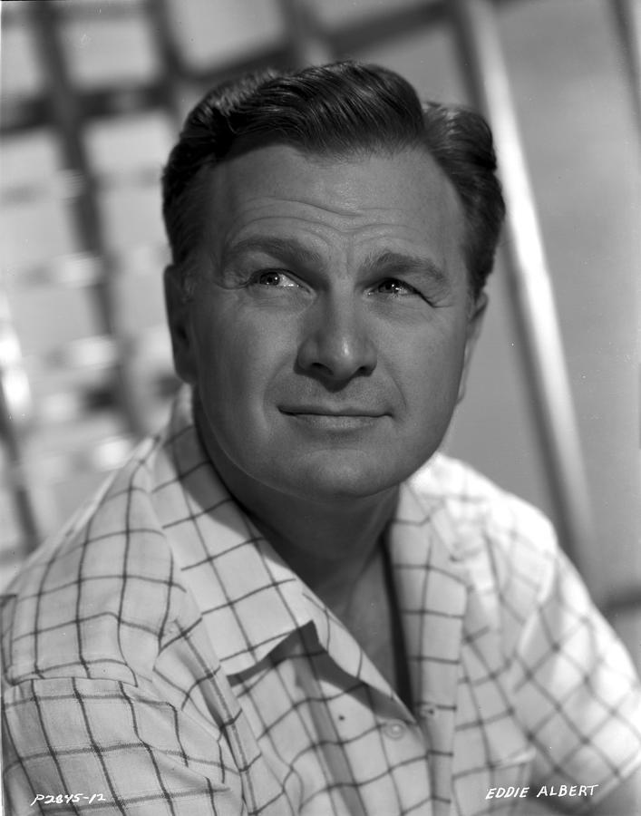 Eddie Albert Photograph by Movie Star News - Fine Art America