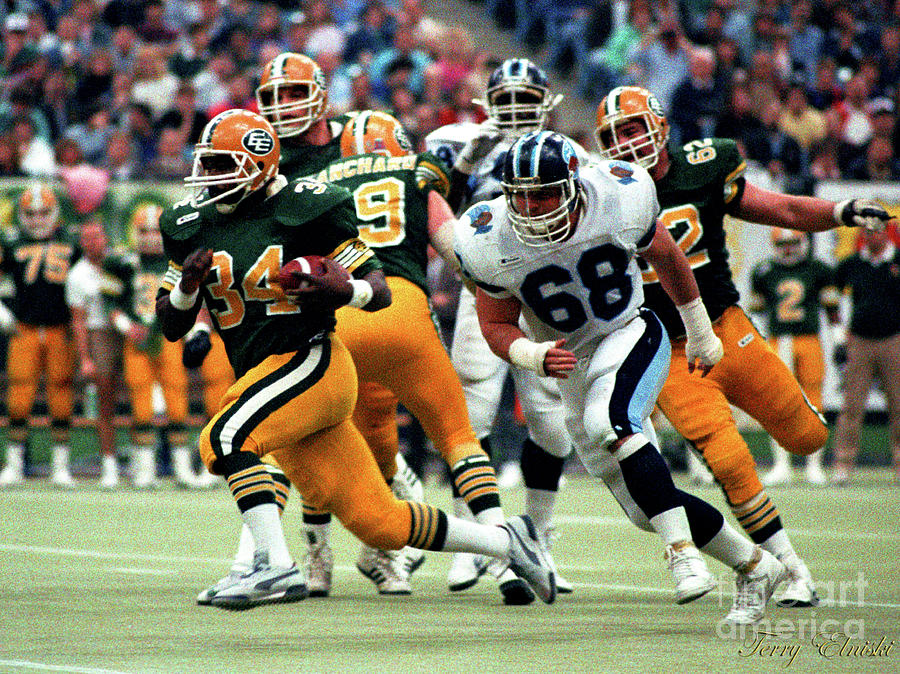 CFL 1987 Grey Cup Edmonto Eskimos in BC Place 8 X 10 Photo Picture 