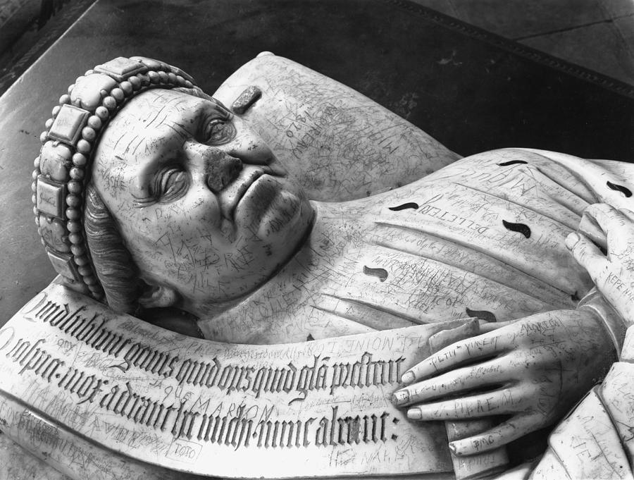 Duke University Photograph - Effigy Of Duc Jean De Berry Count Of Poitiers, Detail by Jean De Cambrai