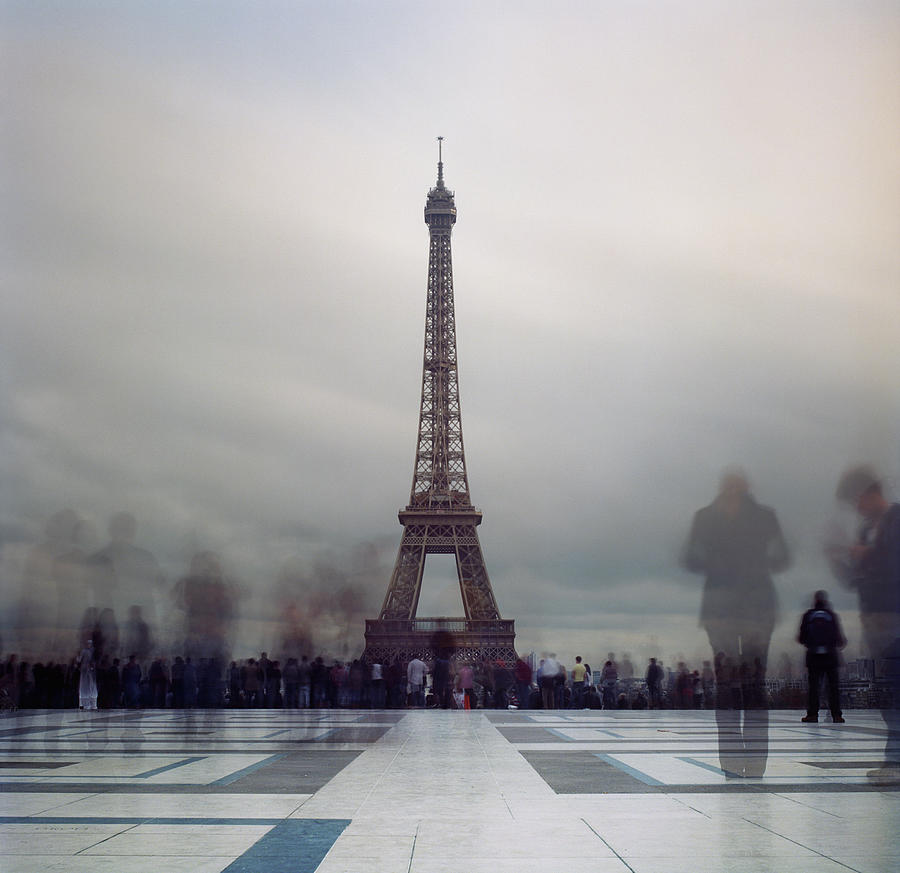 Eiffel Tower Photograph - Eiffel Tower And Crowds by Zeb Andrews