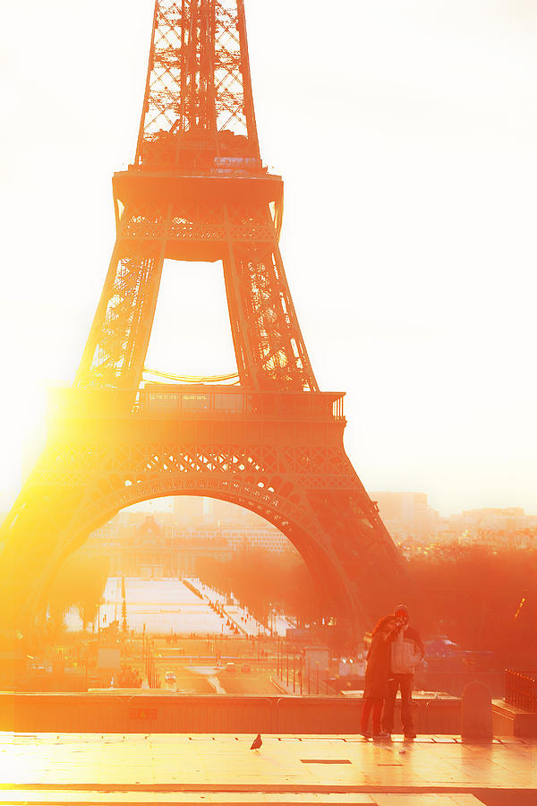 Eiffel Tower In Paris Digital Art by Maurizio Rellini