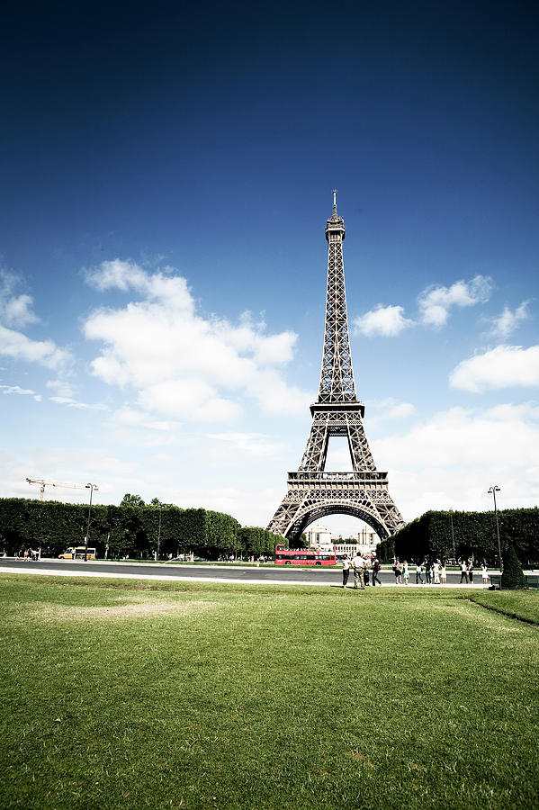 Eiffel Tower. Paris Photograph by Photo By Tanman