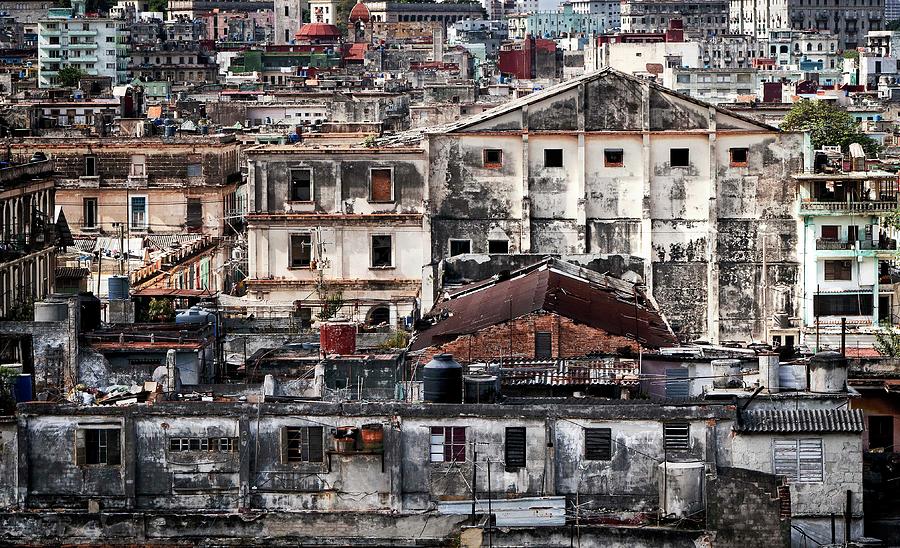 El Centro Havana #2 Photograph by Maureen Fahey