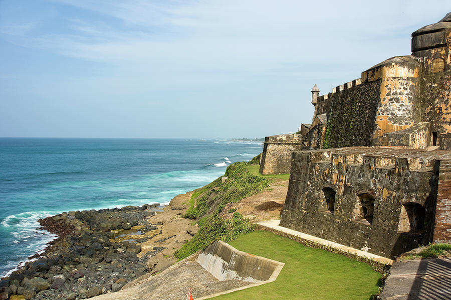 El Morro On The Coast Photograph by Thundor